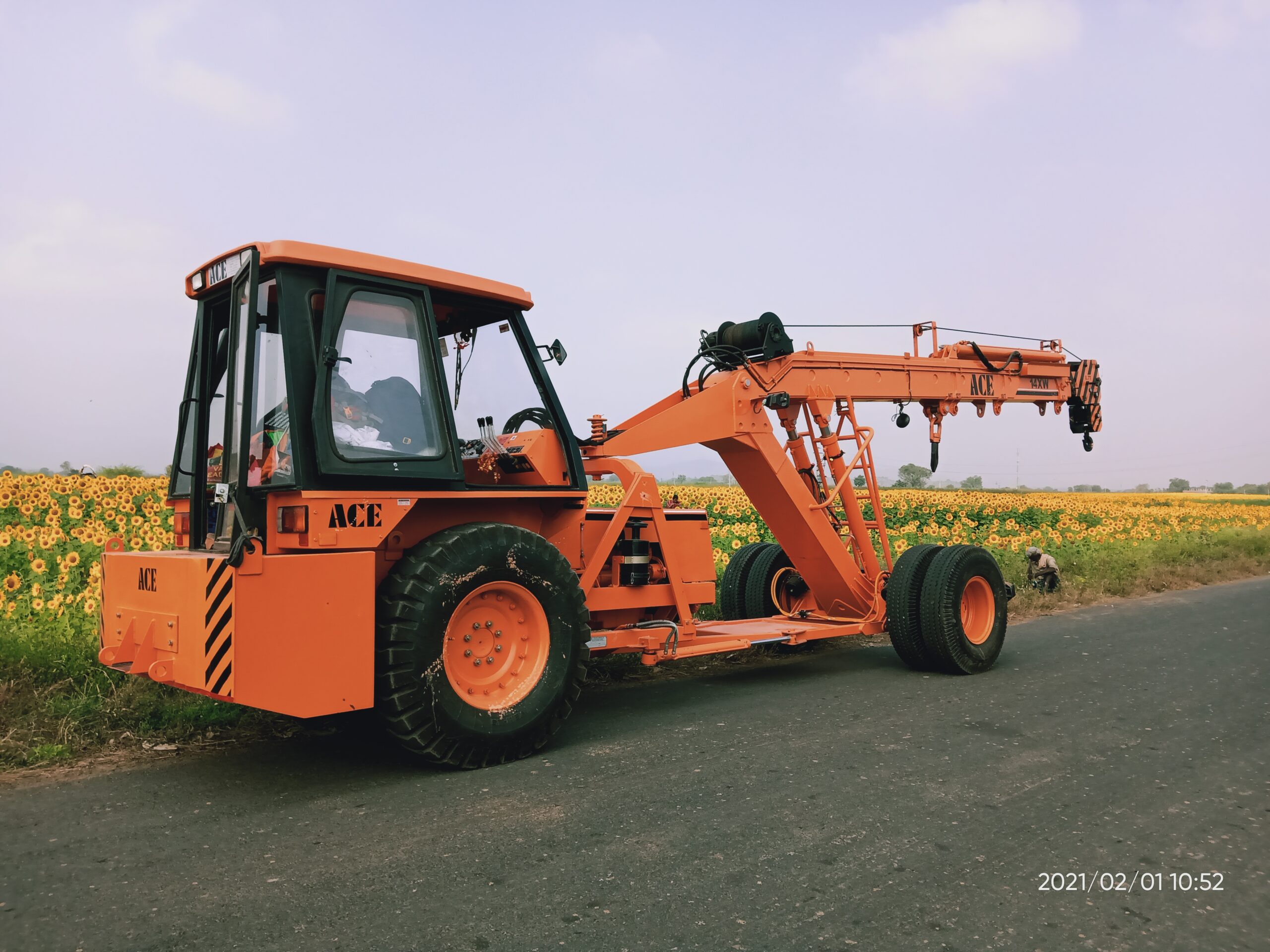 CRANE SERVICE OF SBMCS scaled